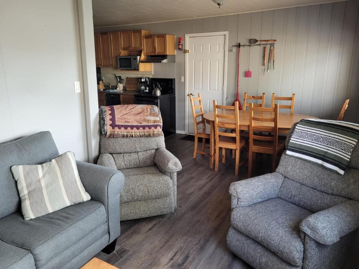 Bayside Cottage Rentals Port Rowan Bagian luar foto